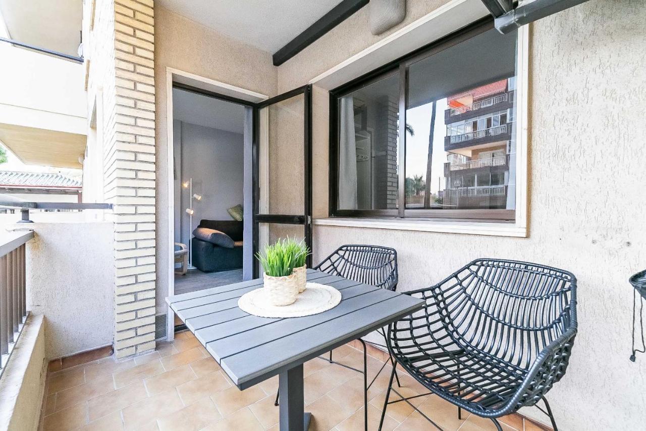 76-Lovely Beach Front Apartment In ฟูเอนฮิโรลา ภายนอก รูปภาพ